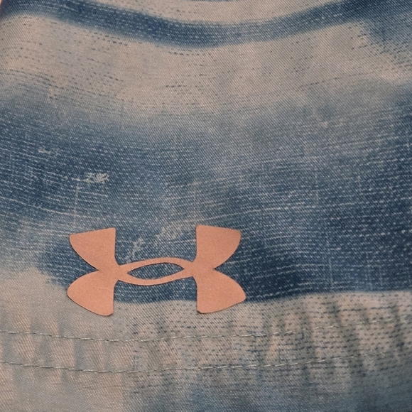 Boys size 6 lot - 2 pj bottoms, 1 swim trunks, 1 shorts, 2 tops - Picture 5 of 16